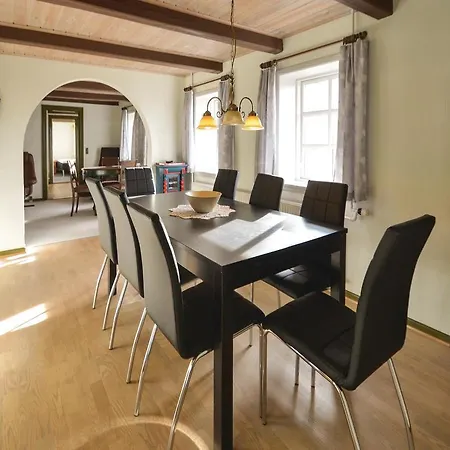 Four-bedroom Holiday In