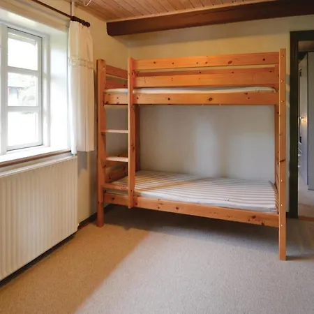 Holiday home Four-bedroom Holiday In