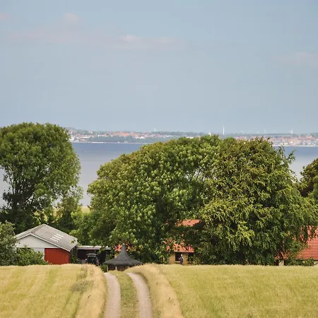 Holiday home Four-bedroom Holiday In Erslev